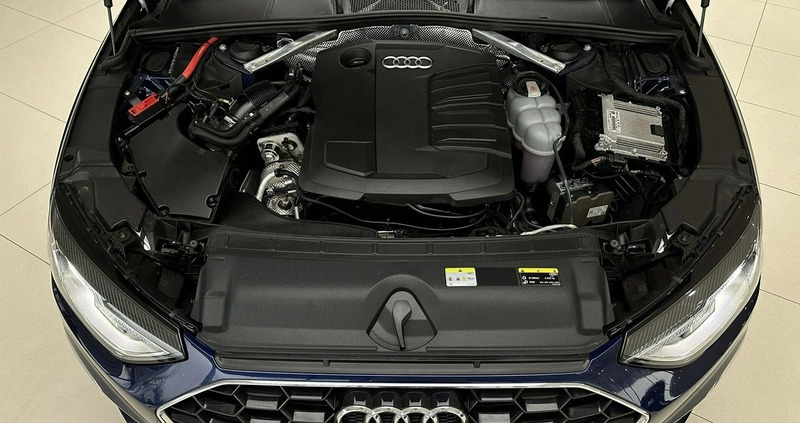 Audi A4 cena 105900 przebieg: 151676, rok produkcji 2020 z Piła małe 781